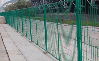 公路護(hù)欄網(wǎng) 公路護(hù)欄網(wǎng)